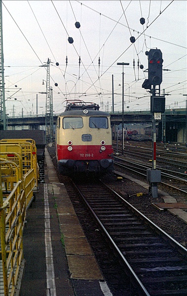 Foto:: DB 112 266-2 / Hagen / 19.09.1974 (Foto,Fotos,Bilder,Bild,)