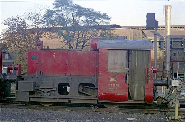 Foto:: DB 323 009-1 / Hagen / November 1974 (Foto,Fotos,Bilder,Bild,)