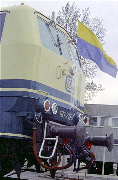 Foto:: DB 181 225-4 / Essen / 16.03.1975 (Foto,Fotos,Bilder,Bild,)