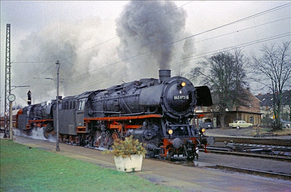 Foto:: DB 043 672-5 / Salzbergen / 08.04.1975 (Foto,Fotos,Bilder,Bild,)