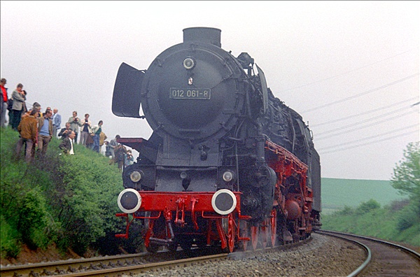 Foto:: DB 012 061-8 / Euskirchen - Kall / 25.05.1975 (Foto,Fotos,Bilder,Bild,)