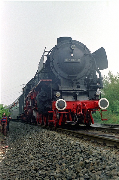 Foto:: DB 012 061-8 / Euskirchen - Kall / 25.05.1975 (Foto,Fotos,Bilder,Bild,)