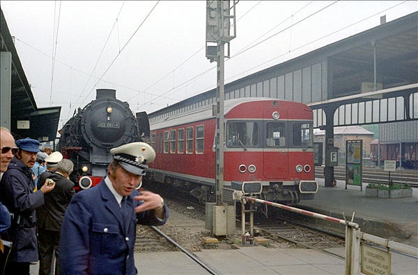 Foto:: DB 012 061-8 / Trier / 25.05.1975 (Foto,Fotos,Bilder,Bild,)