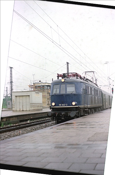 Foto:: DB 118 022-3 / Muenchen / 24.07.1975 (Foto,Fotos,Bilder,Bild,)