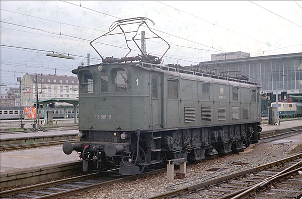 Foto:: DB 116 001-9 / Muenchen / 24.07.1975 (Foto,Fotos,Bilder,Bild,)