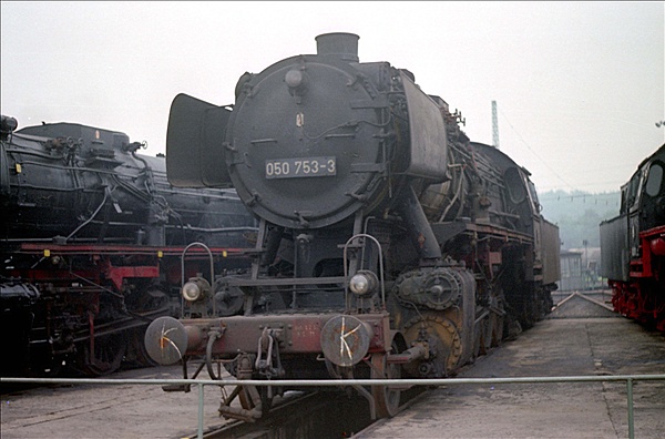 Foto:: DB 050 753-3 / Duisburg-Wedau / 13.08.1975 (Foto,Fotos,Bilder,Bild,)