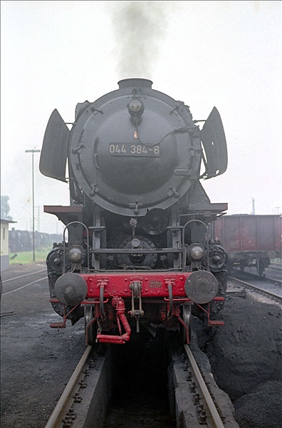 Foto:: DB 044 384-6 / Duisburg-Wedau / 13.08.1975 (Foto,Fotos,Bilder,Bild,)