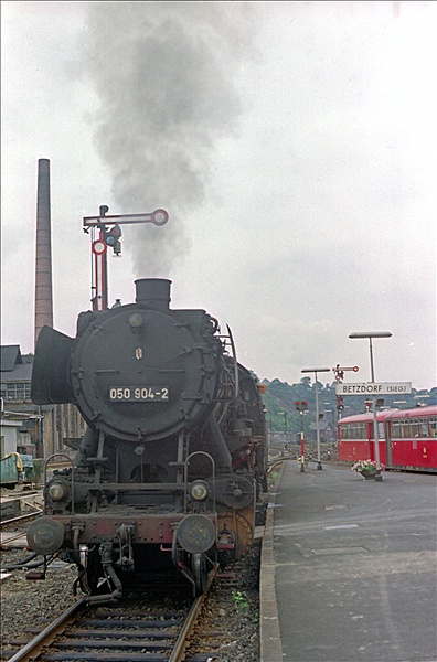 Foto:: DB 050 904-2 / Betzdorf / 20.08.1975 (Foto,Fotos,Bilder,Bild,)