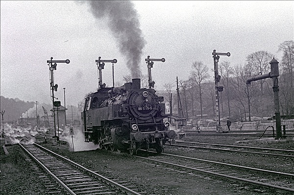 Foto:: DR 86 1775-5 / Aue / 30.12. 1975 (Foto,Fotos,Bilder,Bild,)