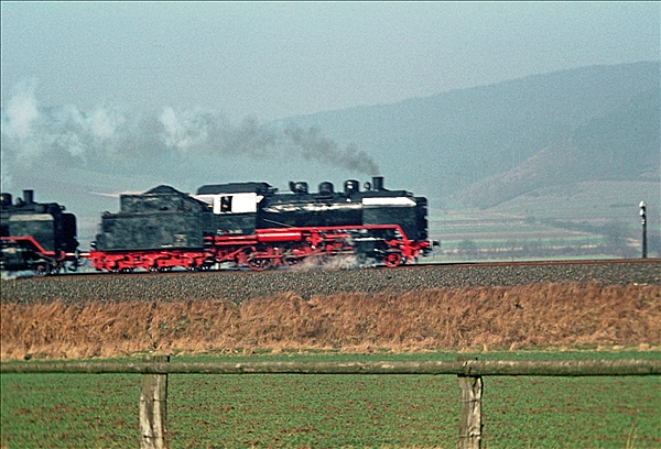 Foto:: EK 24 083 + EK 24 009 / Wehrden / 22.02.1976 (Foto,Fotos,Bilder,Bild,)