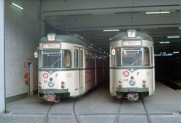 Foto:: HST 82 + HST 68 / Hagen / 08.03.1976 (Foto,Fotos,Bilder,Bild,)