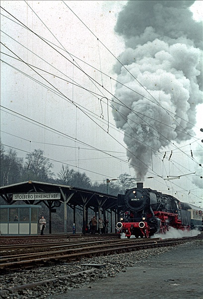 Foto:: DB 051 462-0 Dampflokabschied / Stolberg / 04.04.1976 (Foto,Fotos,Bilder,Bild,)