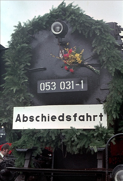 Foto:: DB 053 031-1 Dampflokabschied / Stolberg / 04.04.1976 (Foto,Fotos,Bilder,Bild,)
