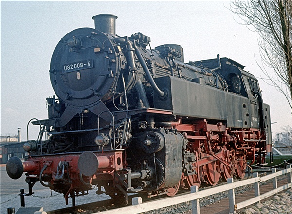 Foto:: DB 082 008-4 / Lingen / 15.04.1976 (Foto,Fotos,Bilder,Bild,)