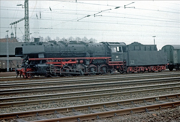 Foto:: DB 044 669-0 / Warburg / 25.04.1976 (Foto,Fotos,Bilder,Bild,)