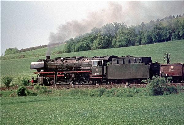 Foto:: DB 044 591-6 / Ottbergen / 24.05.1976 (Foto,Fotos,Bilder,Bild,)