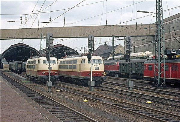 Foto:: DB 103 156-6, DB 103 185-5, DB 701 + DB 218 / Hagen Hbf / 05.08. (Foto,Fotos,Bilder,Bild,)