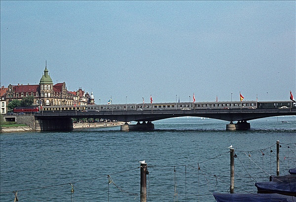 Foto:: DB 218 / Konstanz / 08.08.1976 (Foto,Fotos,Bilder,Bild,)