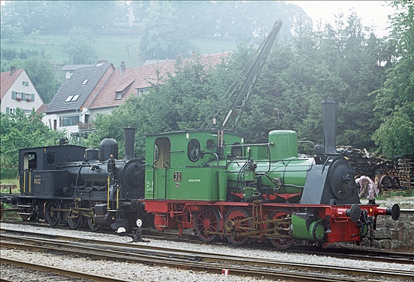 Foto:: SWEG 30 + SBB E 3/3 Nr. 8532 / Kandern / 09.08.1976 (Foto,Fotos,Bilder,Bild,)