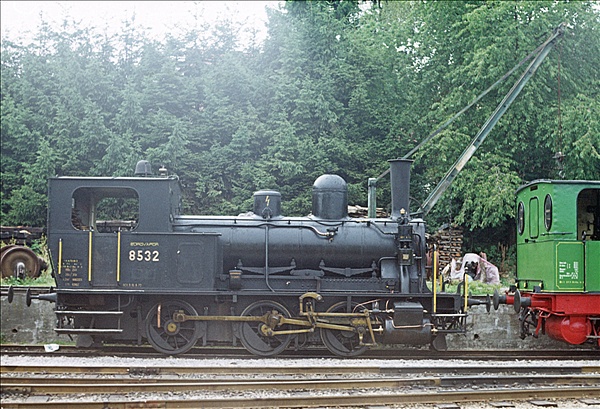 Foto:: SBB E 3/3 Nr. 8532 / Kandern / 09.08.1976 (Foto,Fotos,Bilder,Bild,)