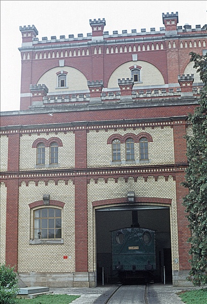 Foto:: Gebaeude und Dampflok der Feldschlösschen Brauerei / Rheinfelden (Foto,Fotos,Bilder,Bild,)