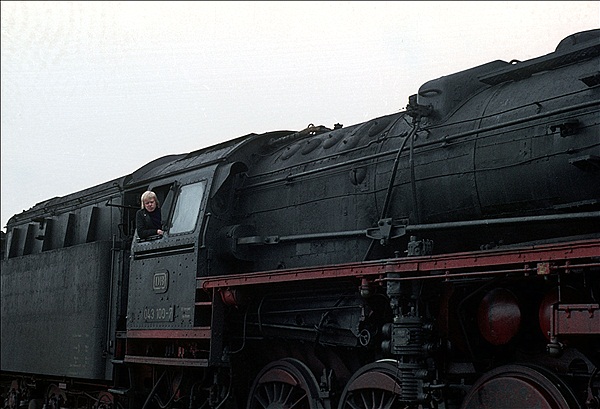 Foto:: DB 043 100-7 / Emden / 04.01.1977 (Foto,Fotos,Bilder,Bild,)