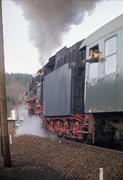 Foto:: DB 044 508-0 / Luedenscheid / 06.03.1977 (Foto,Fotos,Bilder,Bild,)