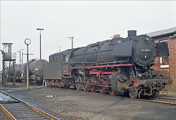 Foto:: DB 043 666-7 / Rheine / 13.03.1977 (Foto,Fotos,Bilder,Bild,)