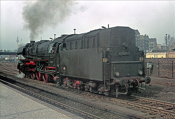 Foto:: DR 03 0089-7 / Berlin / 07.04.1977 (Foto,Fotos,Bilder,Bild,)