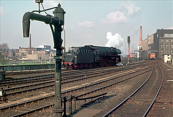 Foto:: DR 01 1514-7 / Berlin / 08.04.1977 (Foto,Fotos,Bilder,Bild,)