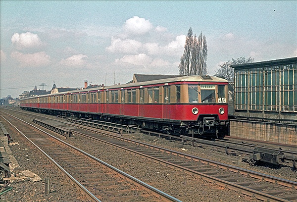 Foto:: DR 277 / Berlin / 09.04.1977 (Foto,Fotos,Bilder,Bild,)