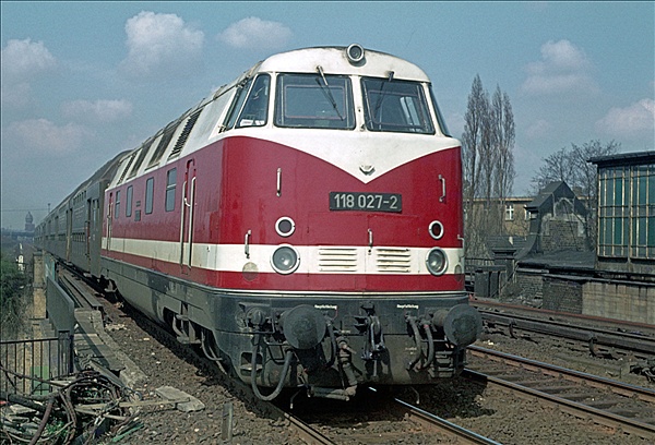 Foto:: DR 118 027-2 / Berlin / 09.04.1977 (Foto,Fotos,Bilder,Bild,)