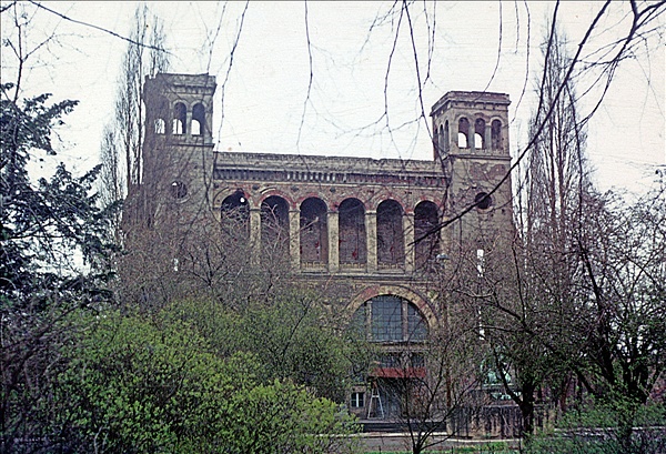 Foto:: Hamburger Bahnhof / Berlin / 10.04.1977 (Foto,Fotos,Bilder,Bild,)