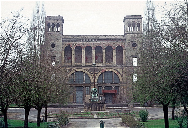 Foto:: Hamburger Bahnhof / Berlin / 10.04.1977 (Foto,Fotos,Bilder,Bild,)