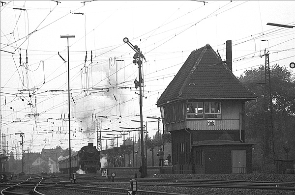 Foto:: DB 042 113-1 / Herne / 21.05.1977 (Foto,Fotos,Bilder,Bild,)