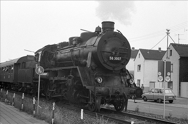 Foto:: 56 3007 / Troisdorf / 26.06.1977 (Foto,Fotos,Bilder,Bild,)