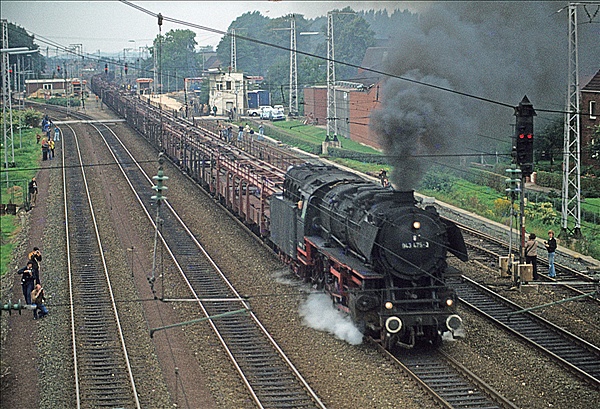 Foto:: DB 043 475-3 / Salzbergen / 10.09.1977 (Foto,Fotos,Bilder,Bild,)