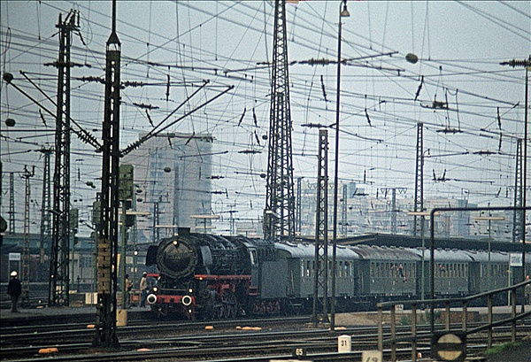 Foto:: DB 043 636-0 / Dortmund / 11.09.1977 (Foto,Fotos,Bilder,Bild,)