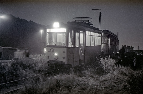 Foto:: HST 327 + HST 53 / Hagen / Oktober 1977 (Foto,Fotos,Bilder,Bild,)