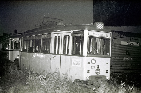 Foto:: HST 327 + HST 53 / Hagen / Oktober 1977 (Foto,Fotos,Bilder,Bild,)
