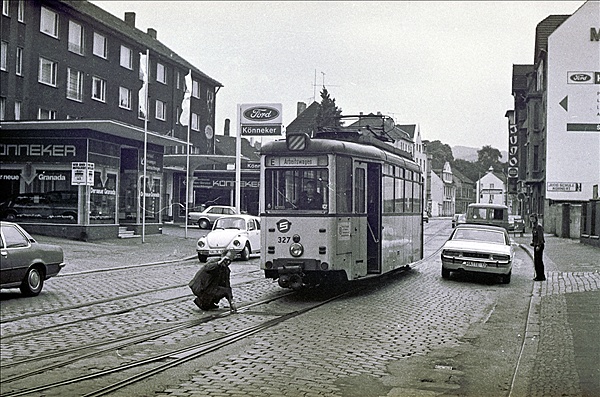 Foto:: HST 327 / Hagen / Oktober 1977 (Foto,Fotos,Bilder,Bild,)