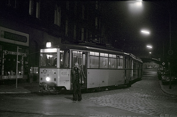 Foto:: HST 327 + HST 85 / Hagen / Oktober 1977 (Foto,Fotos,Bilder,Bild,)
