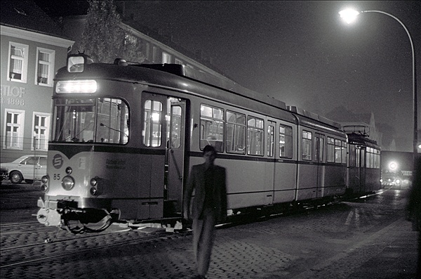 Foto:: HST 327 + HST 85 / Hagen / Oktober 1977 (Foto,Fotos,Bilder,Bild,)