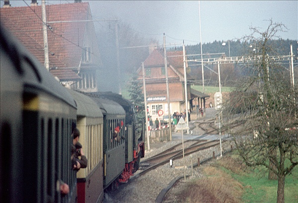 Foto:: EK 24 009 / Tobel-Affeltrangen / 26.12.1977 (Foto,Fotos,Bilder,Bild,)