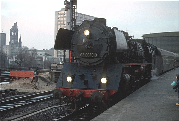 Foto:: DR 03 0048-3 / Berlin / 23.03.1978 (Foto,Fotos,Bilder,Bild,)
