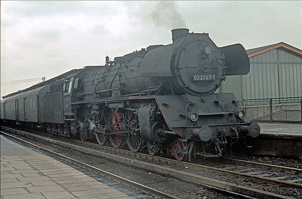 Foto:: DR 03 2067-1 / Berlin / 23.03.1978 (Foto,Fotos,Bilder,Bild,)