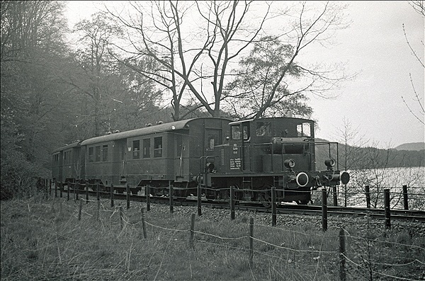 Foto:: VEH V3 / Essen / 30.04.1978 (Foto,Fotos,Bilder,Bild,)