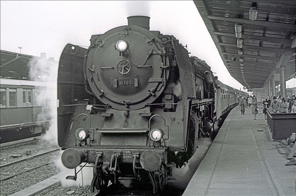 Foto:: DR 01 2029-5 / Berlin / 13.05.1978 (Foto,Fotos,Bilder,Bild,)