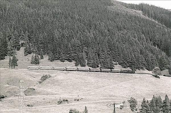 Foto:: OeBB 97 208 + OeBB 197 301 / Praebichl - Vordernberg / 23.07.197 (Foto,Fotos,Bilder,Bild,)