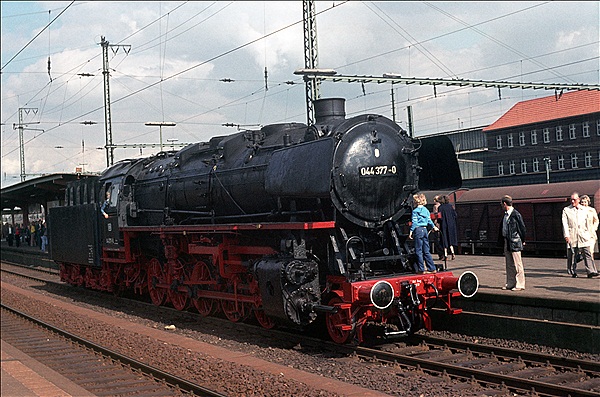 Foto:: DB 044 377-0 / Wanne-Eickel / 03.09.1978 (Foto,Fotos,Bilder,Bild,)
